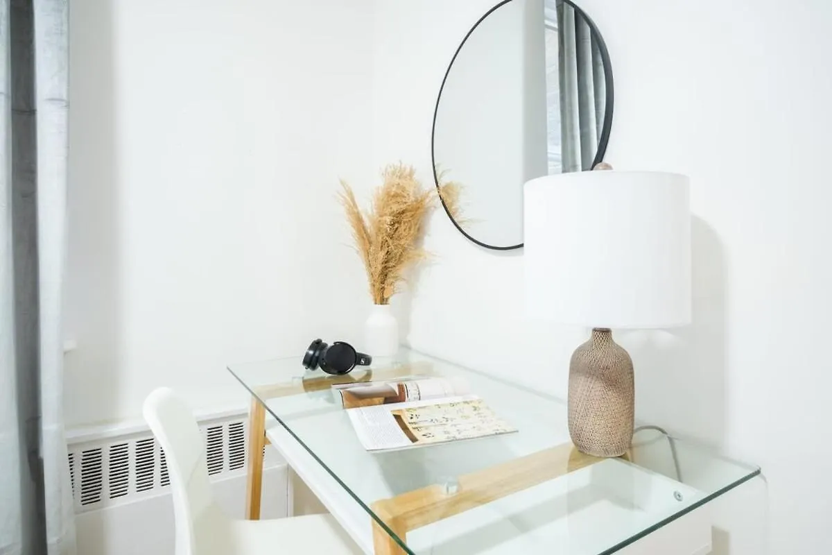 뉴욕 49-3B Newly Renovated 2Br Wd Midtown East 아파트